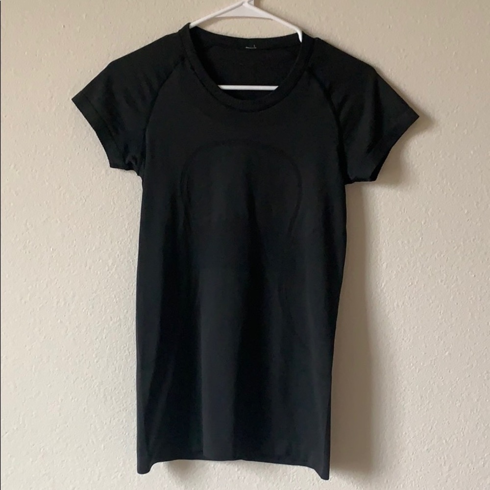 Swiftly Tech Lululemon Short Sleeve